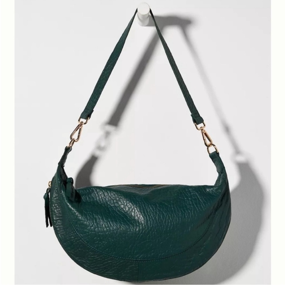 Elegant Green Leather Shoulder Bag